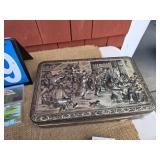 1930s artstyle tin box great litho