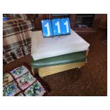 rolling 3 cushion ottoman