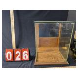 antique showcase oak and glass