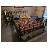 queen bed and bedding