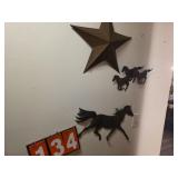 metal horses and star