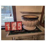 white ceramic planter no cracks