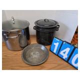 Stockpot double boiler pie plate