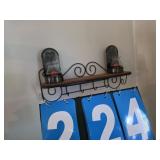 decor on wall in livingroom
