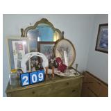 items on the dresser