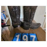 cowboy boots size 11
