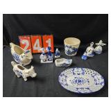 delft blue ceramic lot