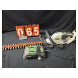 scotts cordless hedge trimmer works