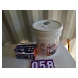undercoating spray and sprayer