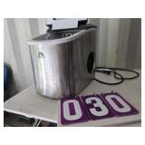 ice maker igloo portable
