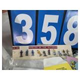 HO scale people and accessories