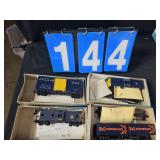 4 HO train cars Athearn vintage