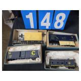 4 Athearn Ho train cars