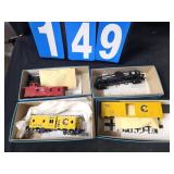 4 athearn train cars 2 cabooses 2 freight