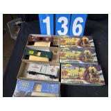 lot of 4 Athearn HO train cars