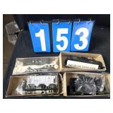 Athearn HO train 2 hopper 2 tanker lot