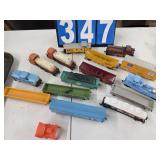 HO scale train lot cars locomotive