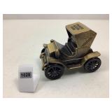 Bathrico 1904 Studebaker Diecast Metal Car/Bank