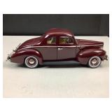 1940 Ford Deluxe Coupe Diecast Model - Scale 1:18