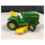 ERTL Diecast John Deere Riding Lawn Mower 4 1/2'