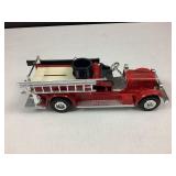 ERTL 1926 Seagrave diecast Firetruck/Bank w/key