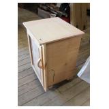 Tool Cabinet / Work Stand