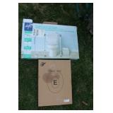 Toilet Safety Rail & Toilet Seat / New