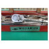 Sockets & Wrenches / Gray