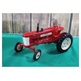 Ertl Farmall Diecast Toy Tractor / Boxed