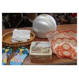 Retro Placemats / Fountain/ Shade / Stones /Decor