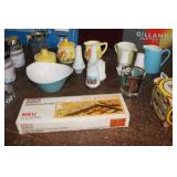 Retro Cream & Sugars / S & P Sets