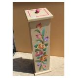 Folk Art Toilet Paper Holder