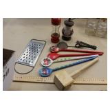 Peppermills & Utensils