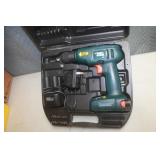 Black & Deckecker Cordless Drill Kit
