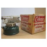 Coleman Spoertsmaster 500A Camp stove & Box