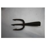 Early Fishing Trident