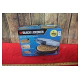 B & D Belgian Waffle Maker / Boxed