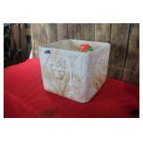Embossed Lion Planter & Soil