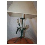 Metal Floral Art Table Lamp