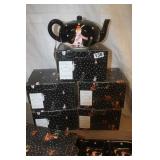 Santa & Snowman Ceramic Xmas Tea Pots  / New