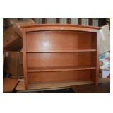 Hutch Top / Bookshelves