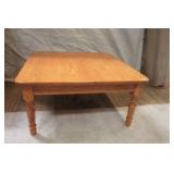 Oak Coffee Table Turned Leg