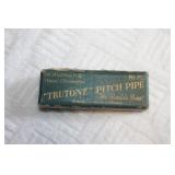 Hohner True Tone Pitch Pipe Harmonica
