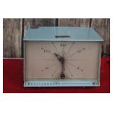 MCM Westinghouse Clock Radio