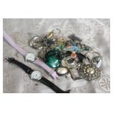 Costume Jewellery / Watches