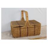 Vintage Wicker Picnic Basket