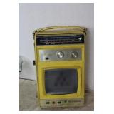 Windsor Solid state AM/FM Radio TV