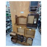 Lot of 12 wall organizers - see description