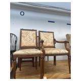 Lot of 5 chairs