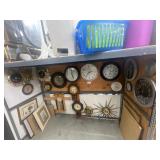 Lot of 18 assorted wall clocks